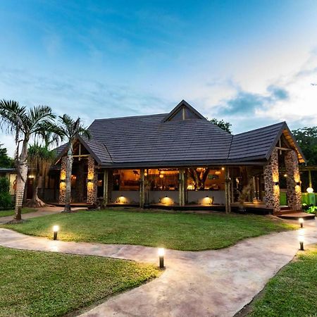 Gooderson DumaZulu Lodge Hluhluwe Buitenkant foto