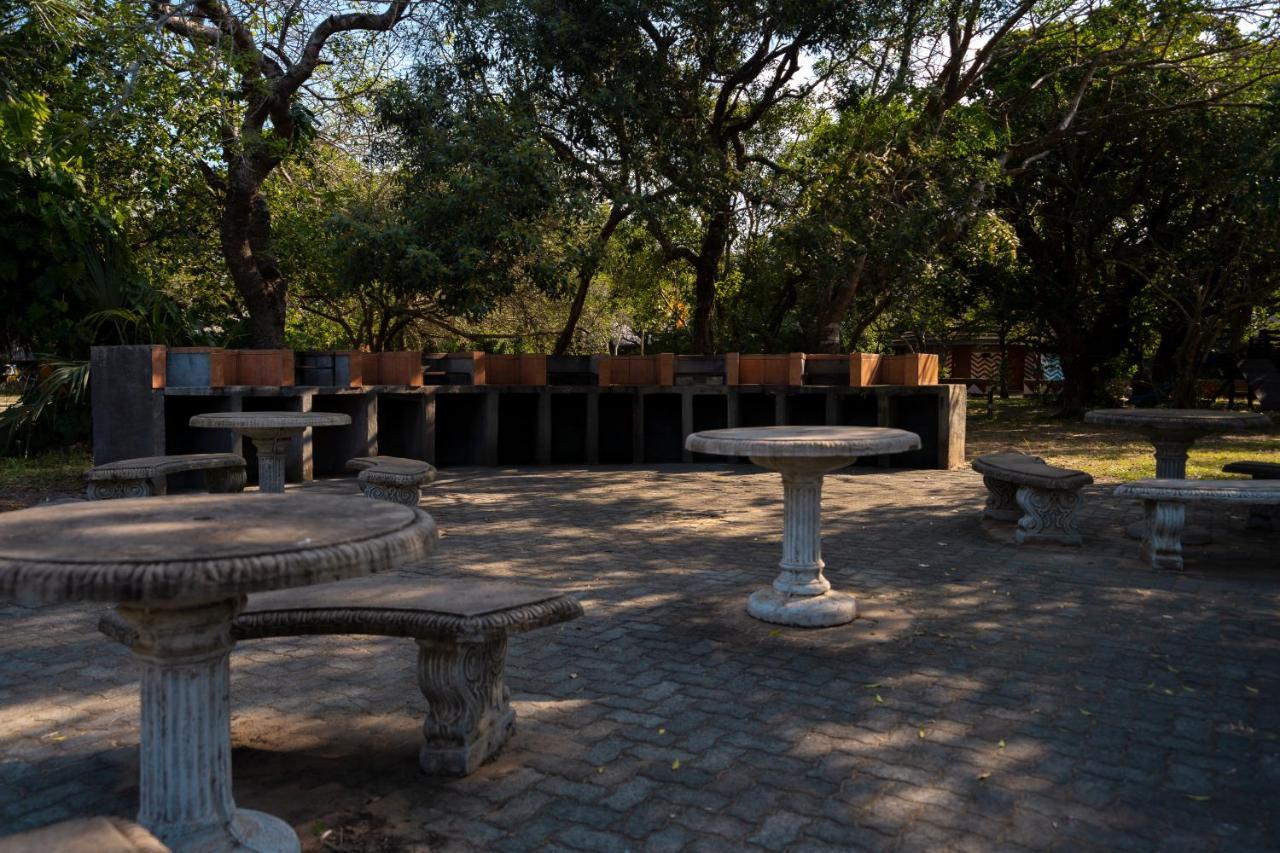 Gooderson DumaZulu Lodge Hluhluwe Buitenkant foto
