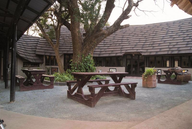 Gooderson DumaZulu Lodge Hluhluwe Buitenkant foto