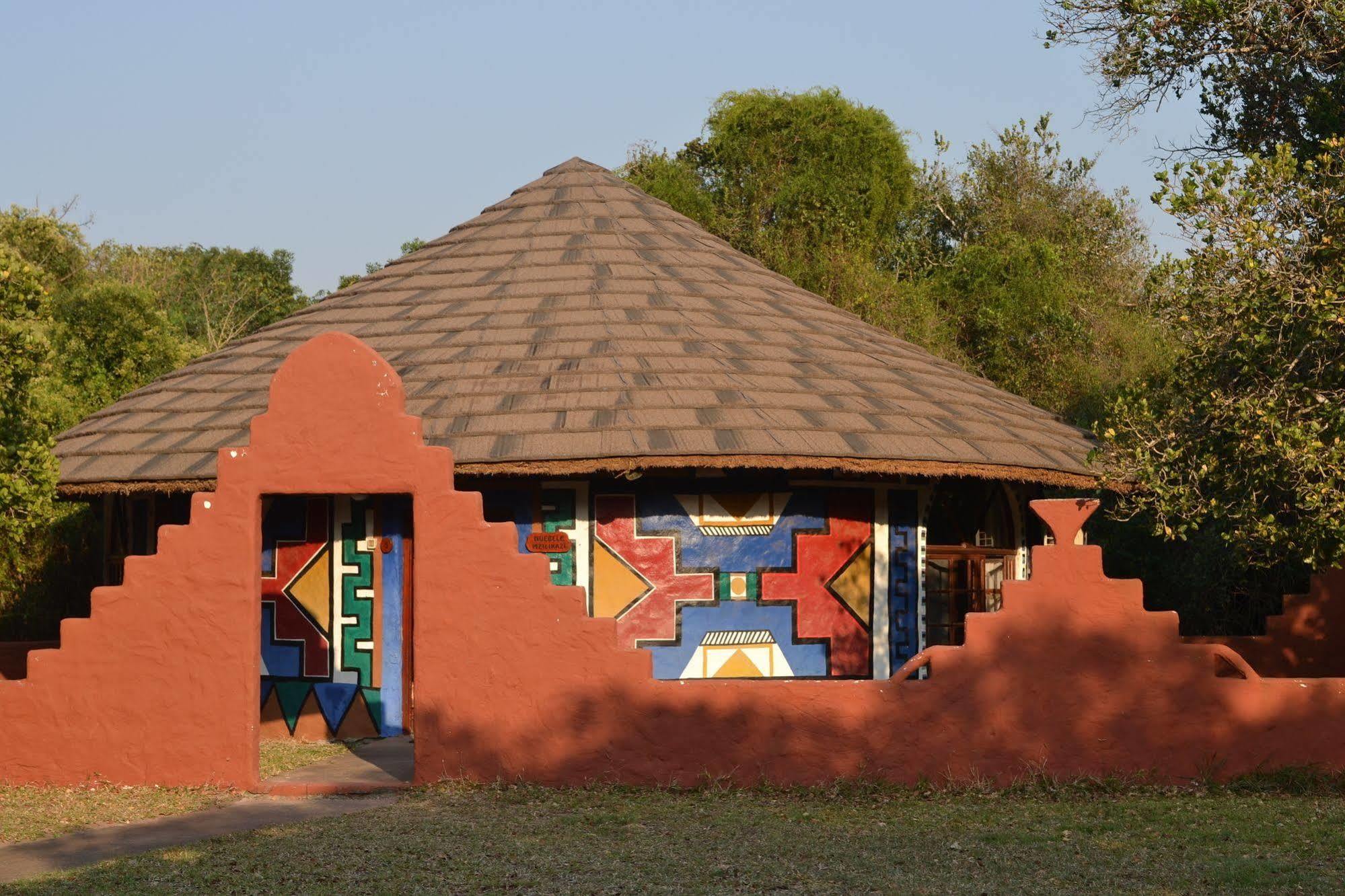 Gooderson DumaZulu Lodge Hluhluwe Buitenkant foto