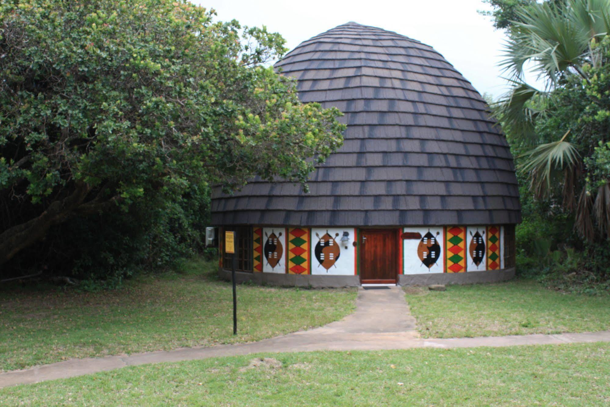 Gooderson DumaZulu Lodge Hluhluwe Buitenkant foto