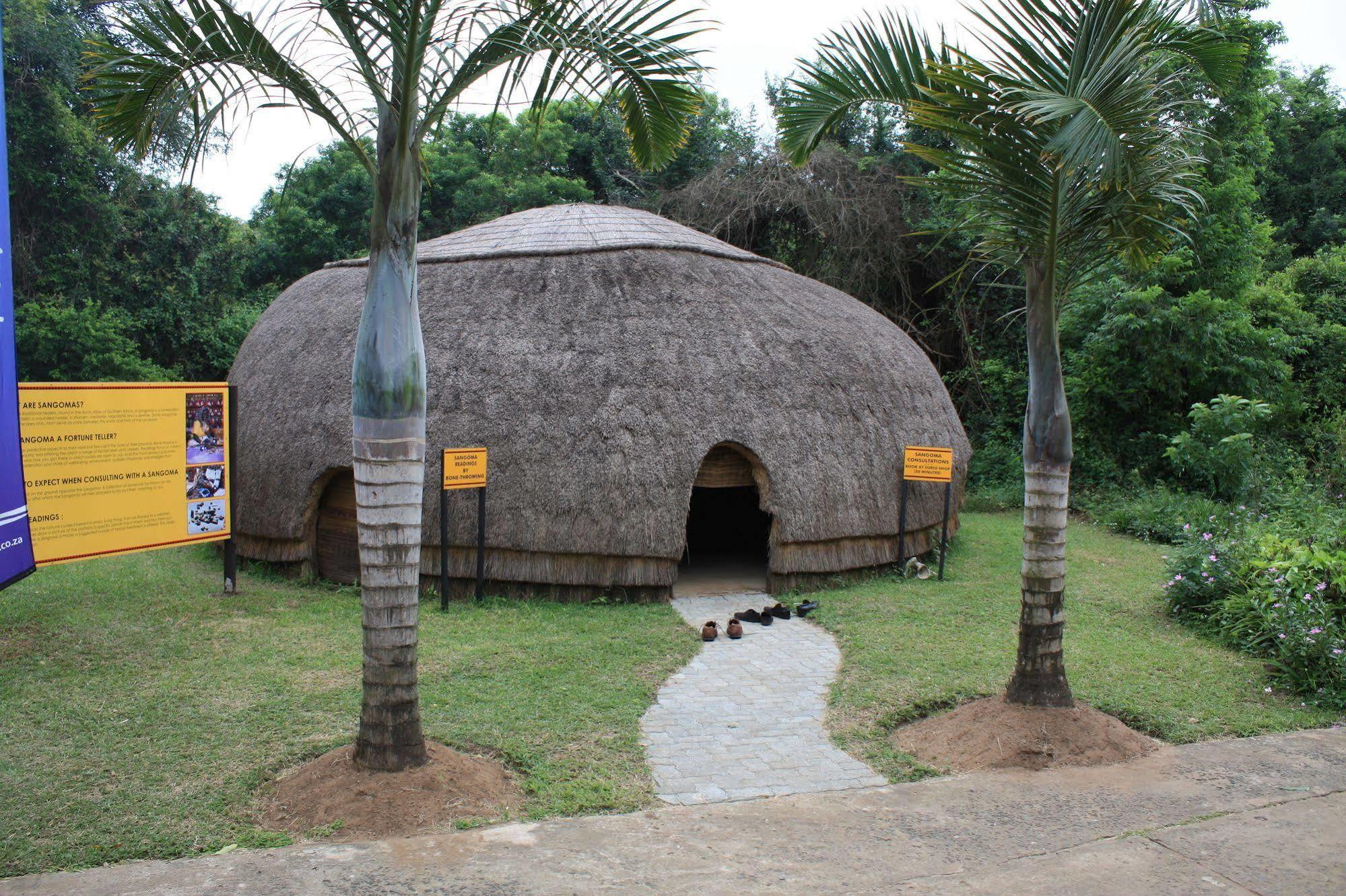 Gooderson DumaZulu Lodge Hluhluwe Buitenkant foto