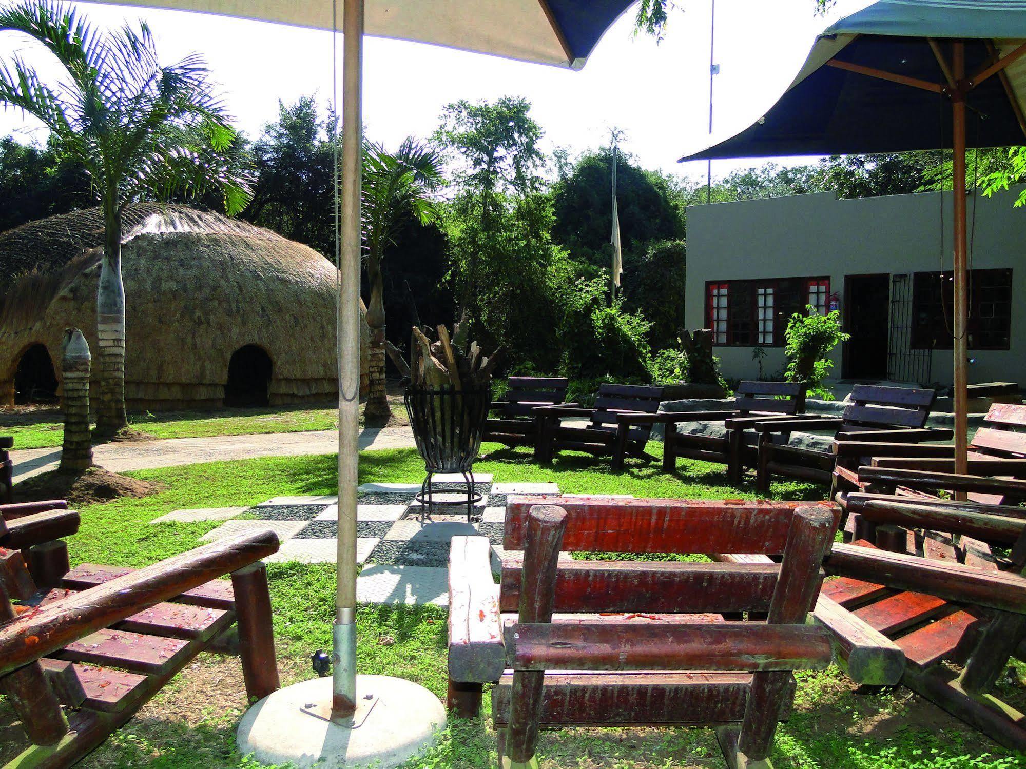Gooderson DumaZulu Lodge Hluhluwe Buitenkant foto