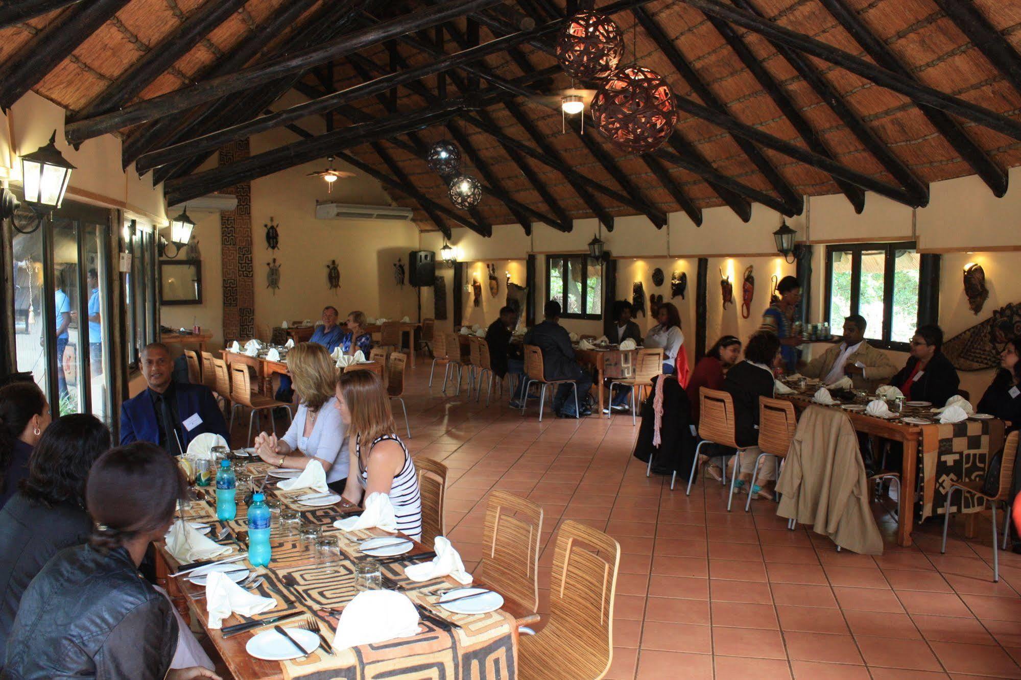 Gooderson DumaZulu Lodge Hluhluwe Buitenkant foto
