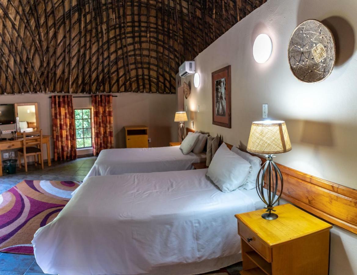 Gooderson DumaZulu Lodge Hluhluwe Buitenkant foto