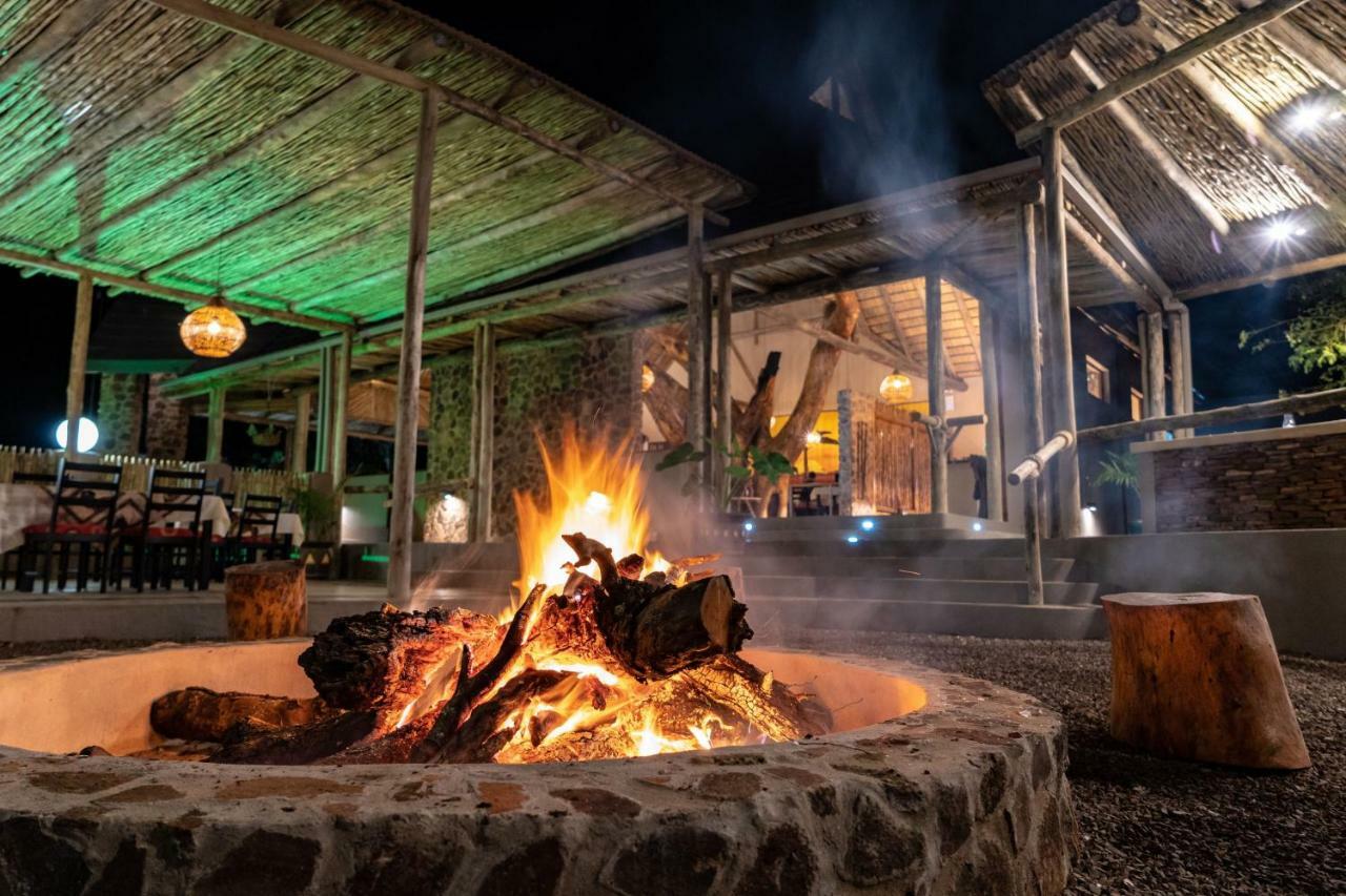 Gooderson DumaZulu Lodge Hluhluwe Buitenkant foto