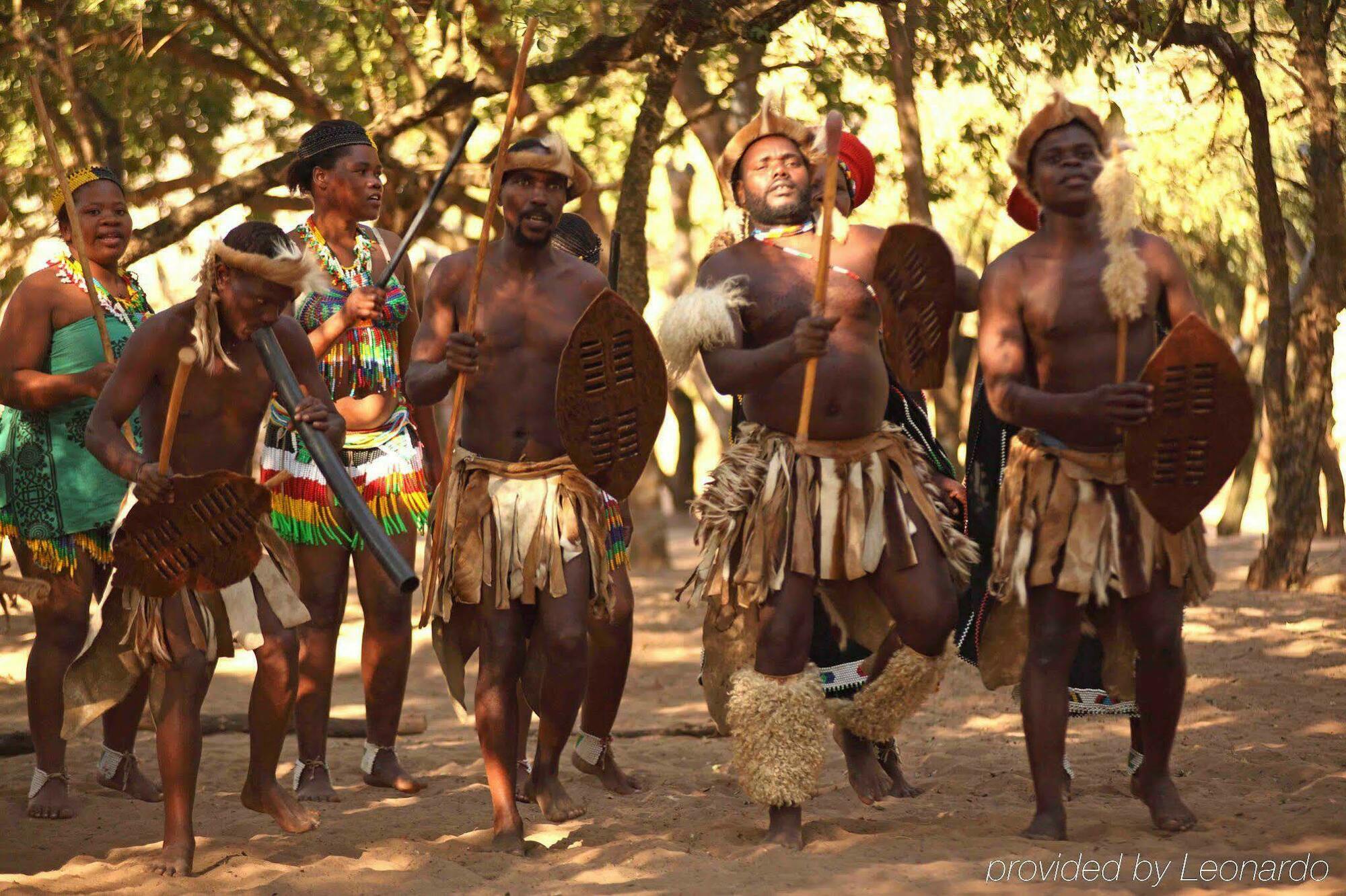 Gooderson DumaZulu Lodge Hluhluwe Buitenkant foto
